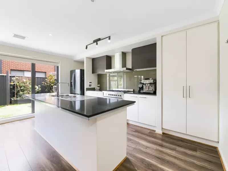 Stunning Selandra Rise Estate Residence