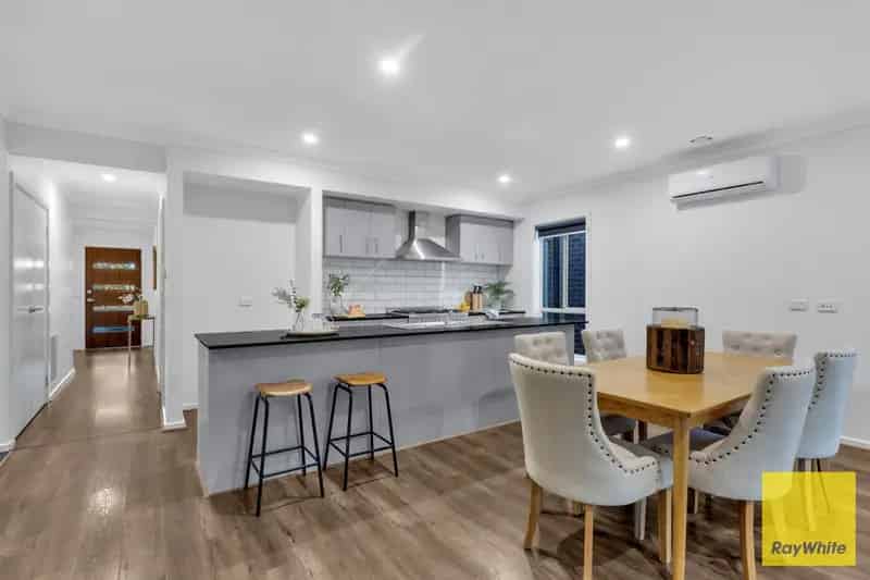 Modern Family Home with Flexible Layout and Studio Potential!