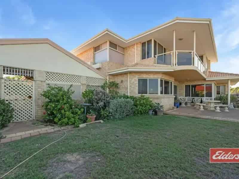 House For Sale , 11, Somerset Place, Geraldton, Western Australia