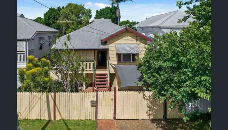 House For Rent in 61, Geelong Street, Brisbane City, Queensland