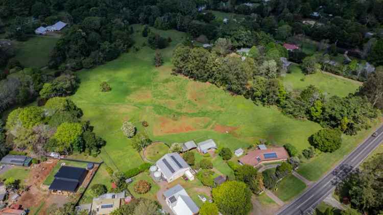 Your Equestrian Dream Awaits at 1071 Landsborough Maleny Road, Maleny