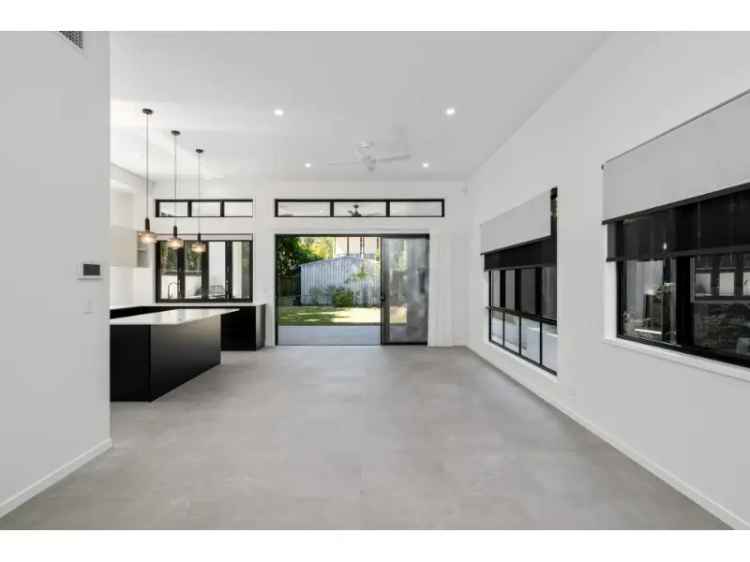 Sophisticated Contemporary Living In Prestigious Norman Park