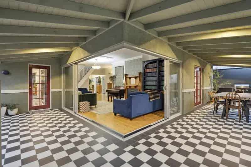 Buy Heritage Home in Queanbeyan with Art Nouveau Style and Modern Comforts