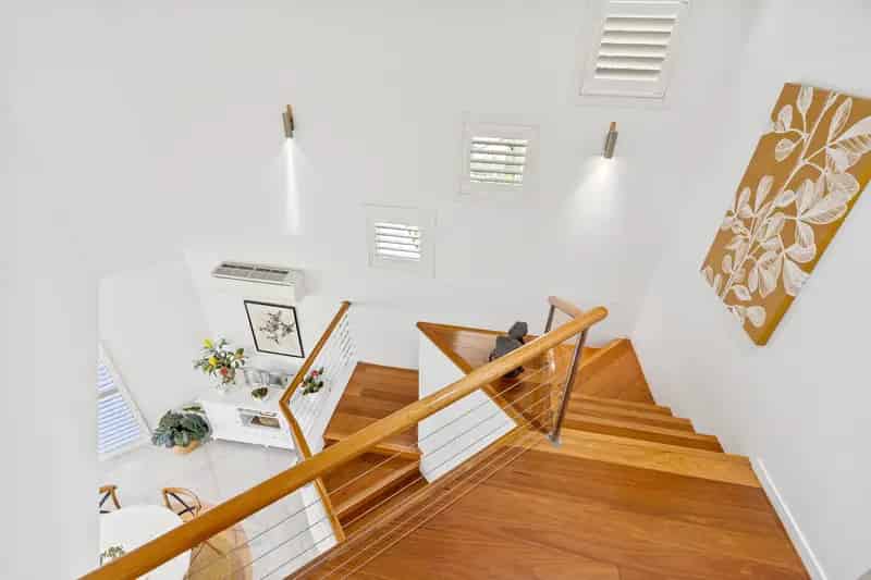 Buy Villa in Sanctuary Cove with Breathtaking Golf Course Views