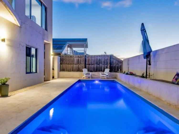 House For Sale in City of Mandurah, Western Australia