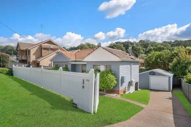 House For Sale , Newcastle-Maitland, New South Wales