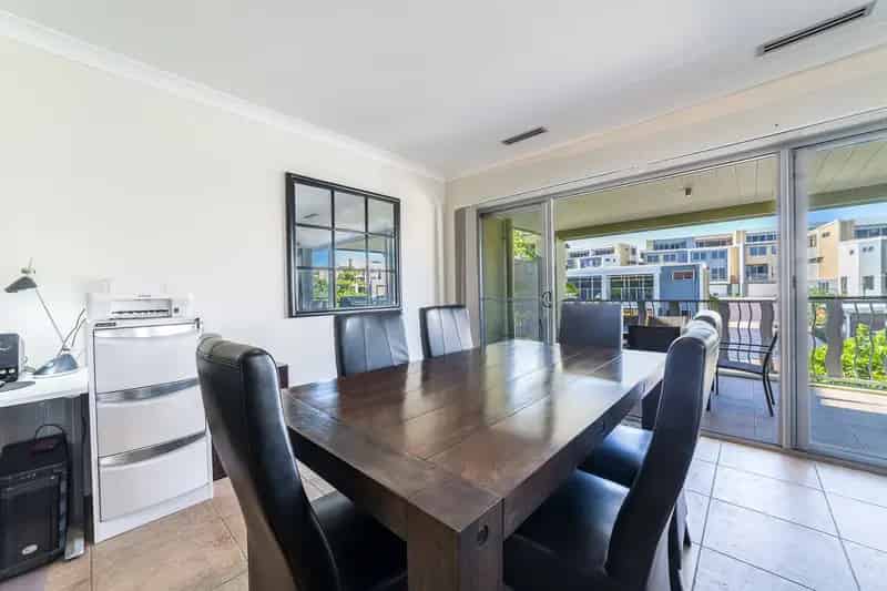 Real Estate For Lease - 3080 Quay South Drive - Carrara , QLD