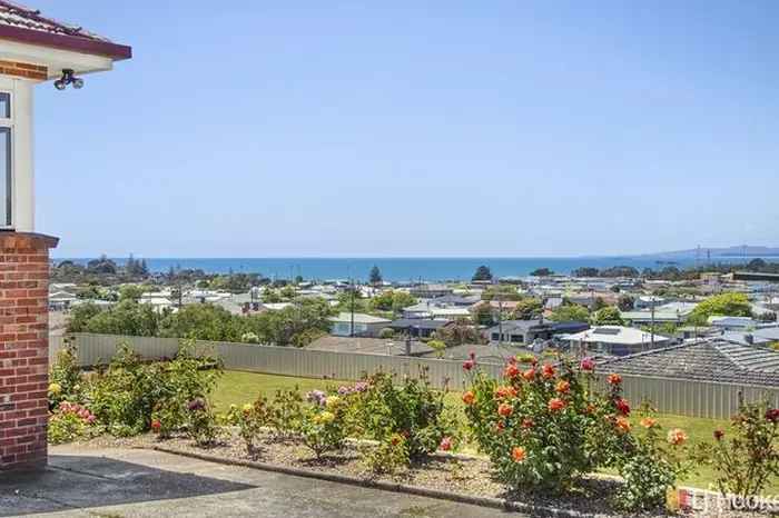 House For Sale in Devonport, Tasmania