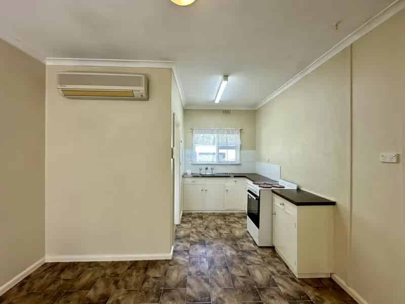Block of units For Rent , Cooma, New South Wales
