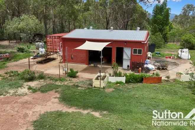 Off Grid 100 Acre Property Peaceful Lifestyle Spacious Shed