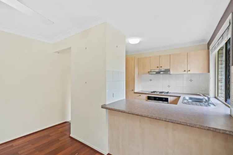 LOWSET VILLA IN PRIME MOOROOKA LOCATION