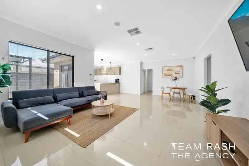 House For Sale - 183B William Street, Beckenham WA 6107