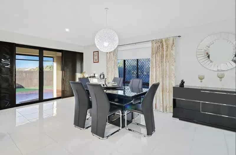 Modern Elegance Meets Space in This Stunning Griffin Home!