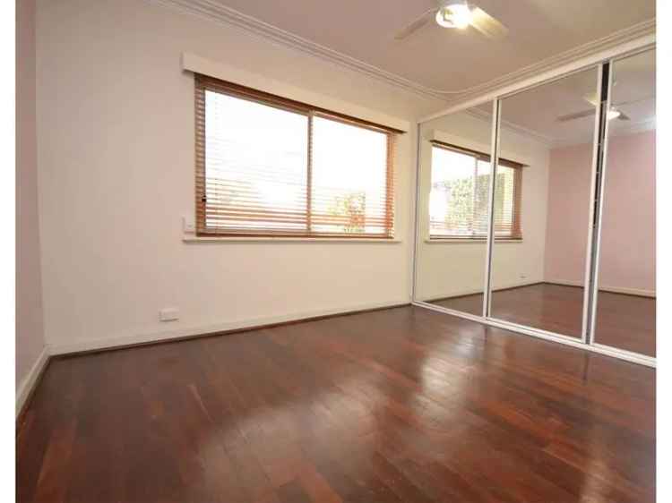 House For Rent in City of Canning, Western Australia