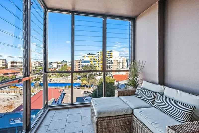 EXECUTIVE STYLE FULLY FURNISHED APARTMENT