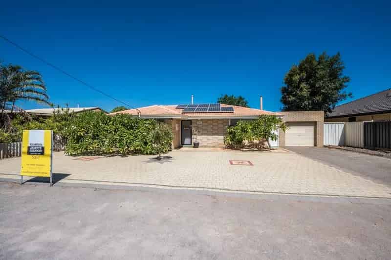 Stylish, Fully-Furnished Home on a Spacious Block - Move-In Ready!