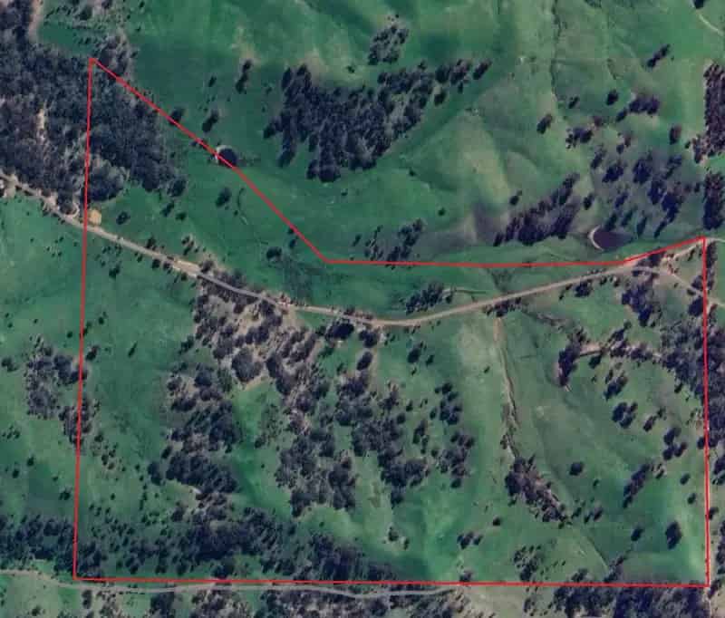 What A Find !!! 185 Acres ,Vacant Lane  (2 Titles)