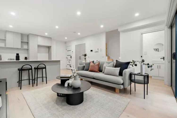 Modern Double Storey Townhouse West Footscray Low Maintenance Living