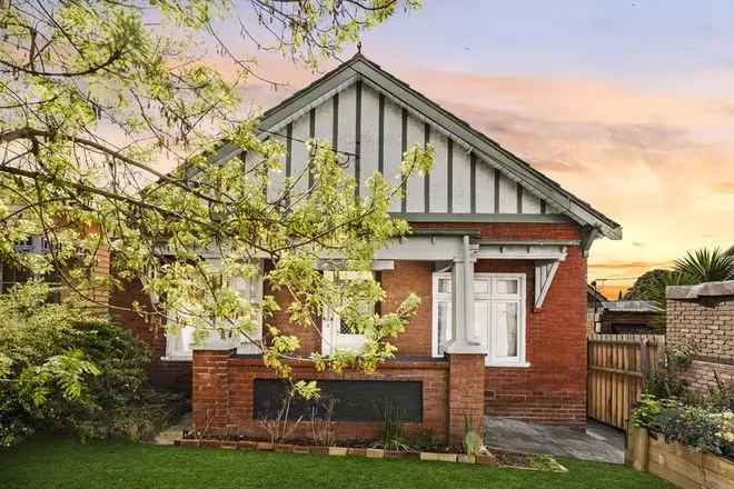 House For Sale in Melbourne, Victoria