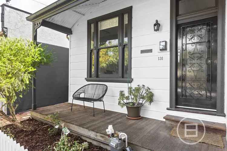 House For Sale in Melbourne, Victoria