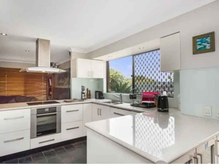 House For Rent in City of Joondalup, Western Australia