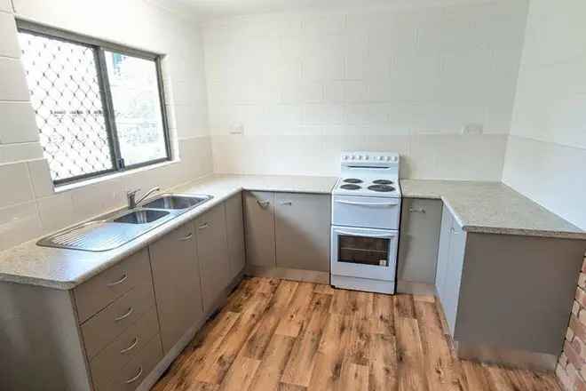 Apartment For Rent in Cairns, Queensland