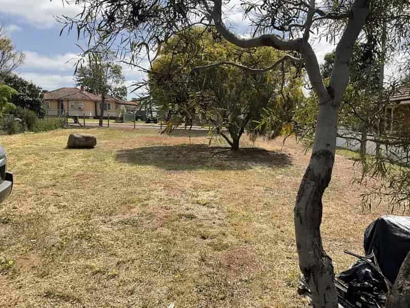 Dumleyung Vacant Block 1012m² - Near School Pool Bowling Club
