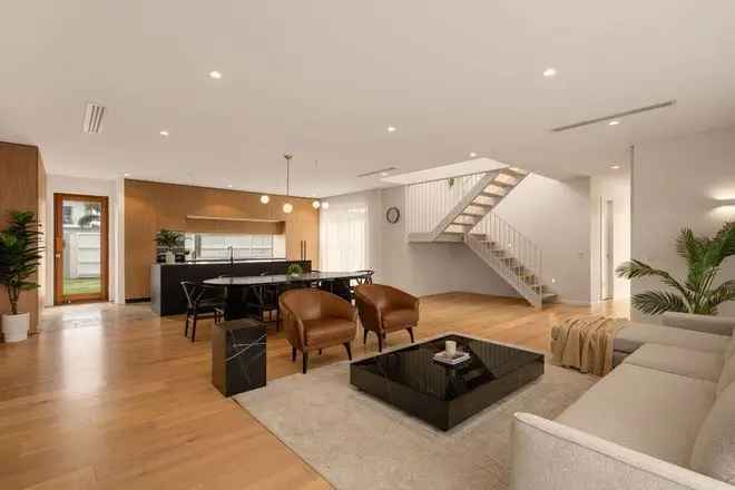 House For Sale , 1, Golden Square, City of Brisbane, Queensland