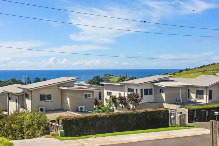 Ocean View Home 3 Beds 1026sqm Land Subdivision Potential