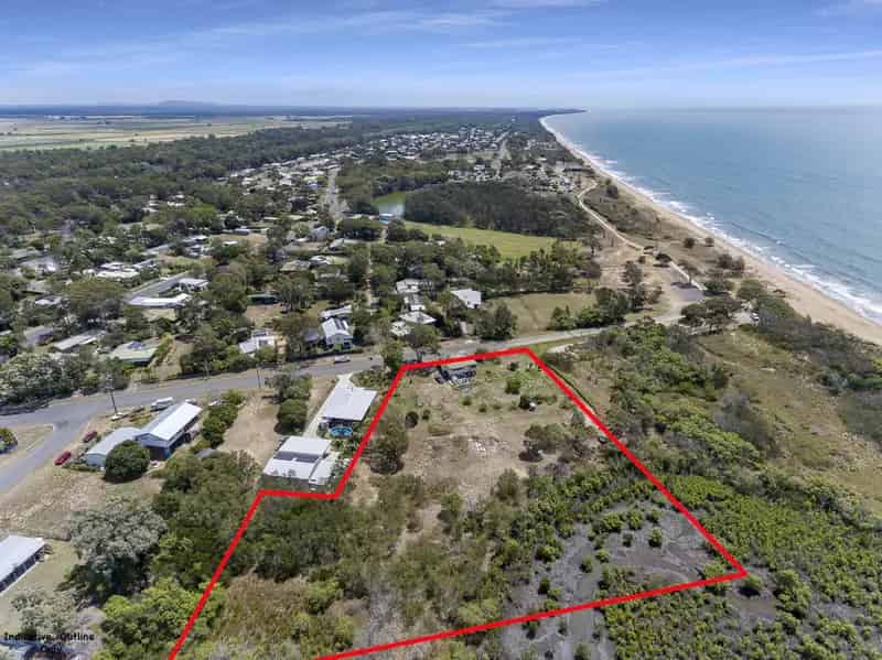 Rural property For Sale , Moore Park Beach, Queensland