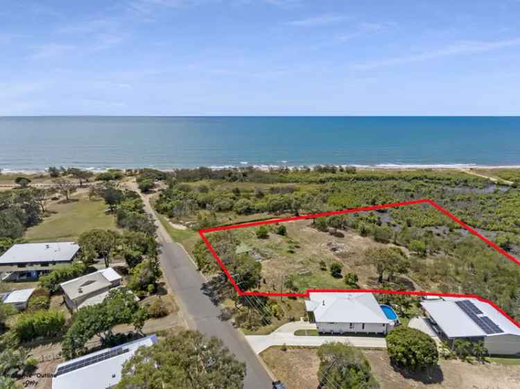 Beachfront 1 Bedroom Home Near Moore Park Beach