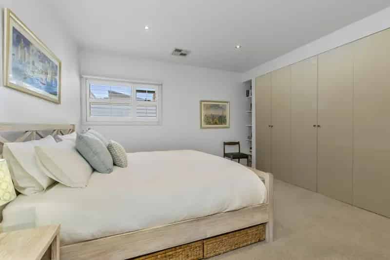 House For Sale , 34, Bayview Street, Melbourne, Victoria