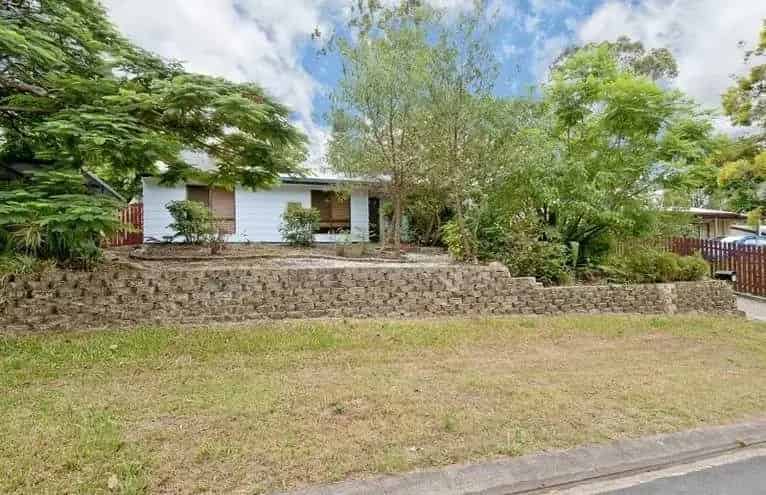 3 BEDROOM HOME CLOSE TO EVERYTHING