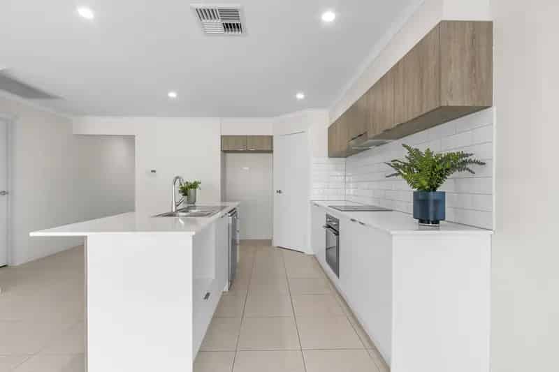 3 Bedroom Contemporary Open Plan Home