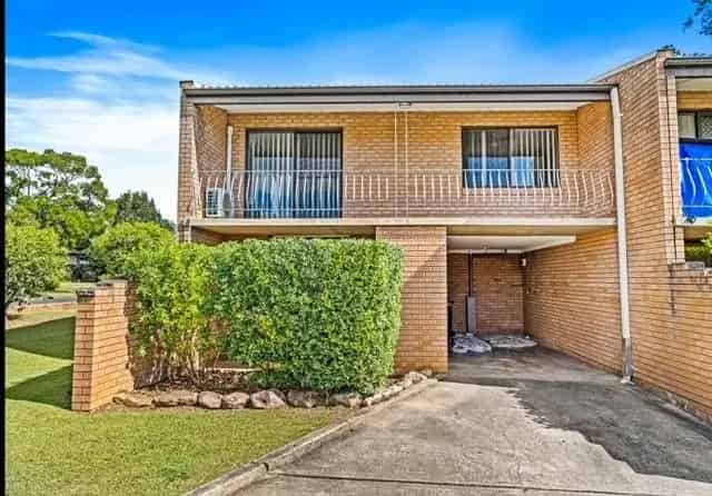 Real Estate For Lease - 1/41 Currawong Street - Ingleburn , NSW