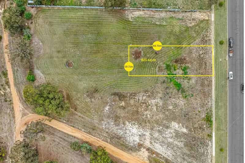 Vacant lot for sale in prime location with mixed-use zoning