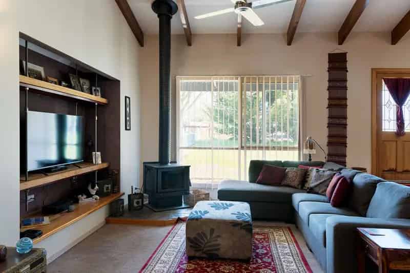 Buy Rural Property in Sutton Grange with Beautiful Scenery and Modern Features