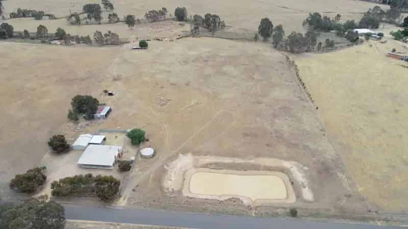 Buy rural property lifestyle block with ranch style home near St Arnaud
