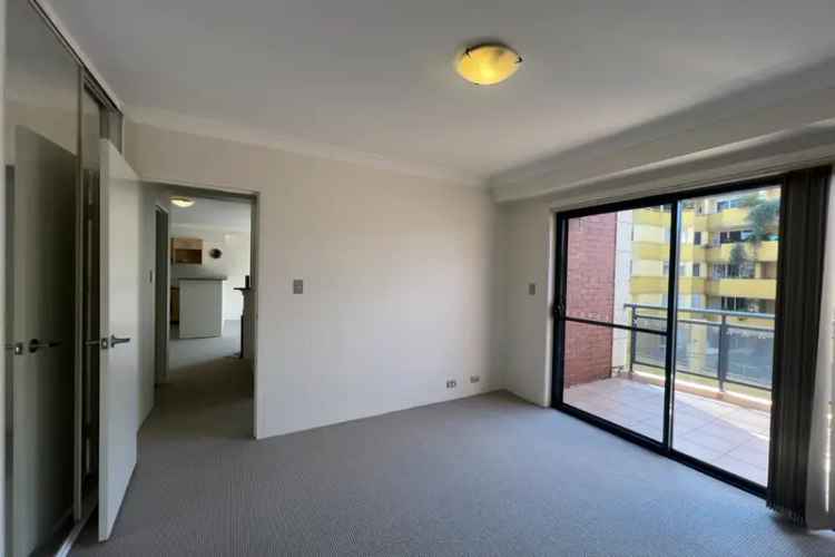 Immaculate Two Storey Three Bedroom Penthouse Kogarah