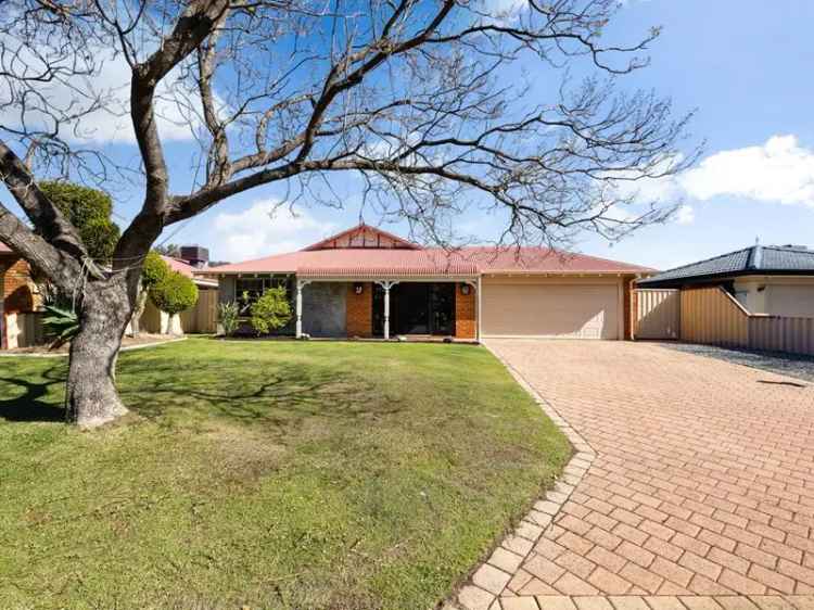 House For Sale in City of Canning, Western Australia