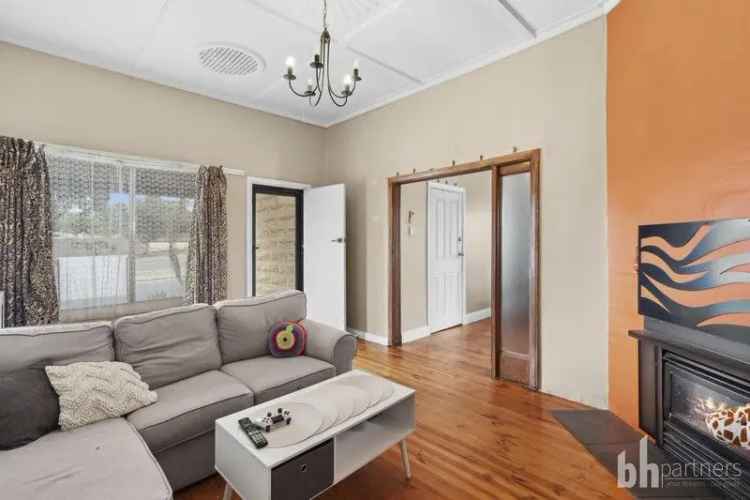 Ideal Investment or First Home Buyer Opportunity in the Heart of Berri