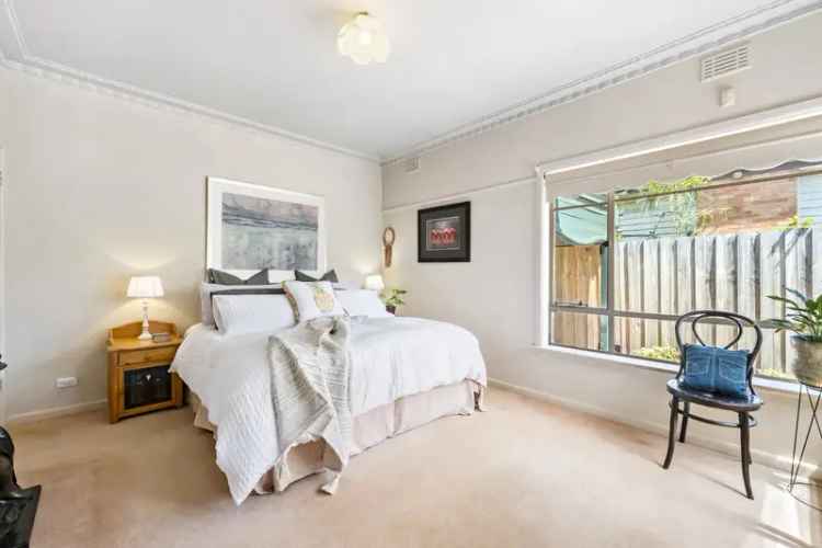 House For Sale in Melbourne, Victoria