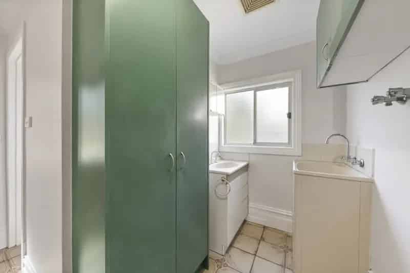House For Rent , 8, Brown Street, Melbourne, Victoria
