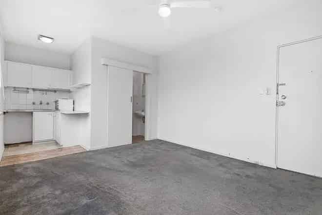 Apartment For Rent , 9, Findon Street, Melbourne, Victoria