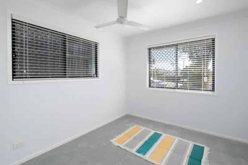 Great Location + Open plan living!