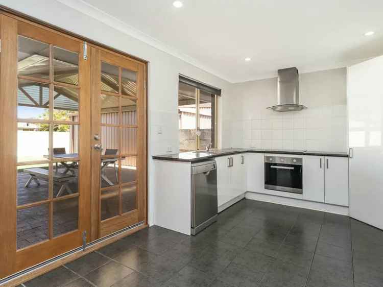 House For Sale in Mandurah, Western Australia