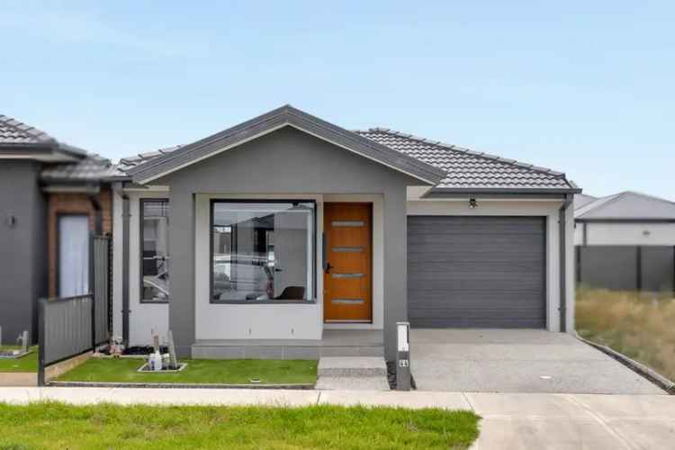 Quality Home, Unbeatable Location! - Auction to be held at Hume Tennis Centre - 225 Marathon Boulevard, Craigieburn