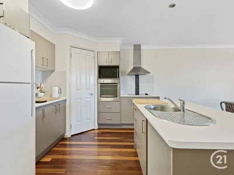 1/47 Braeside Road, Bundamba QLD 4304 - Duplex For Sale
