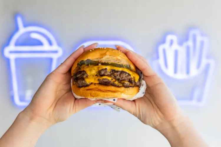 Pattysmiths Is Smashing The Burger Scene In Queensland And Expanding!