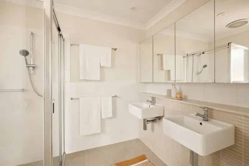 House For Sale , 68, Cobden Parkes Crescent, Sydney, New South Wales